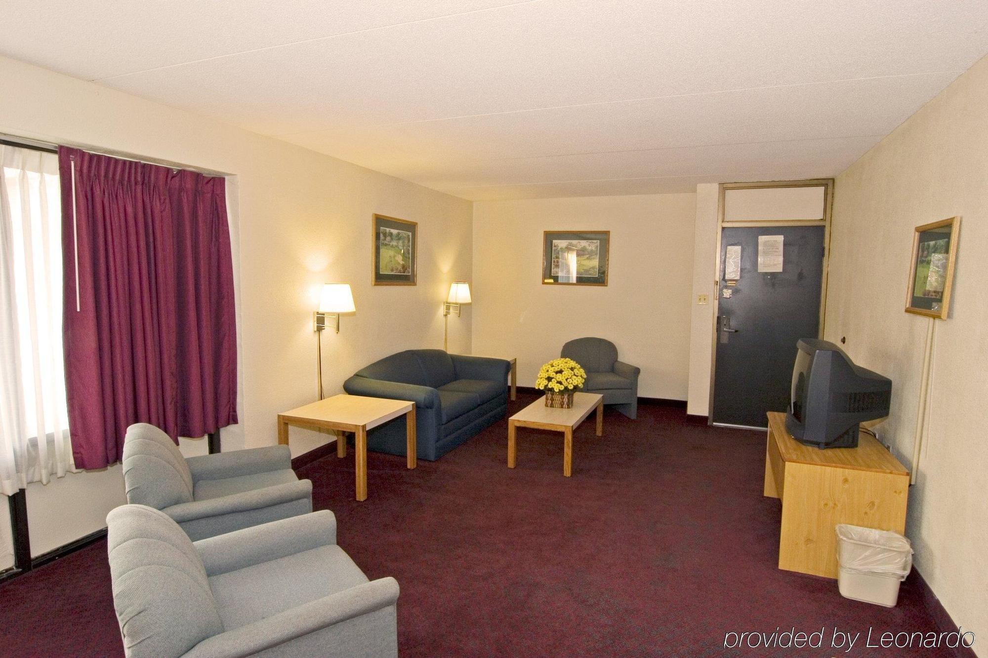 Super 8 By Wyndham Valdosta Mall Esterno foto